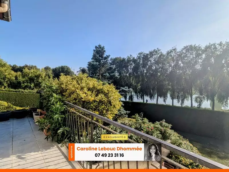 Maison, 195 m²