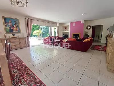Maison, 205 m²