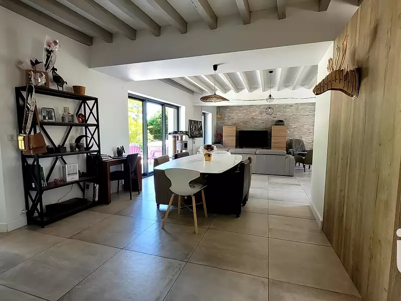Maison, 217 m²