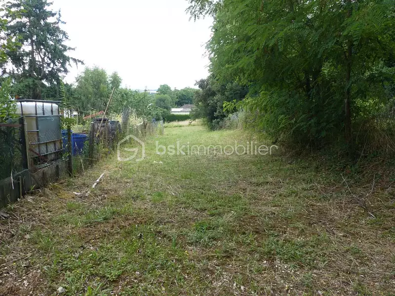 Terrain, 967 m²