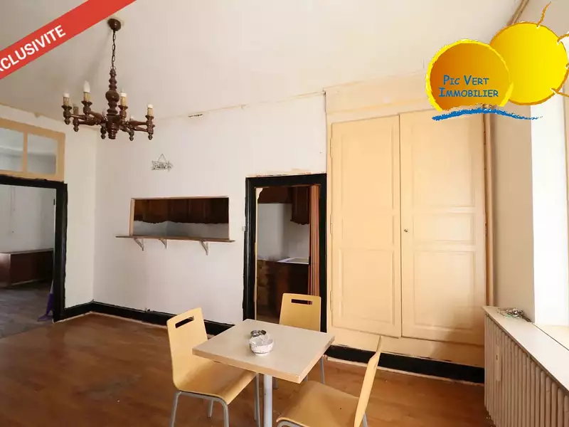 Immeuble, 128 m²