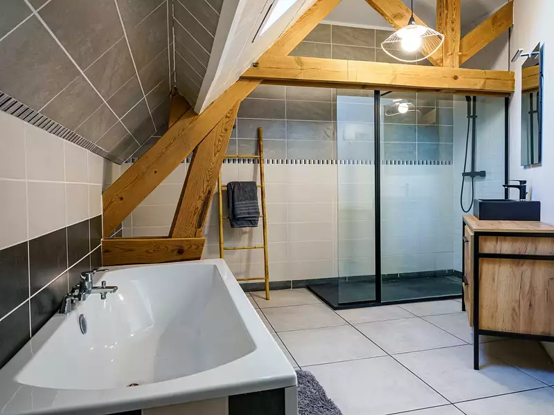 Maison, 280 m²