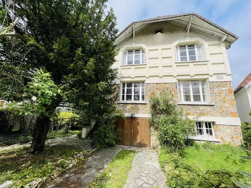 Maison, 175 m²