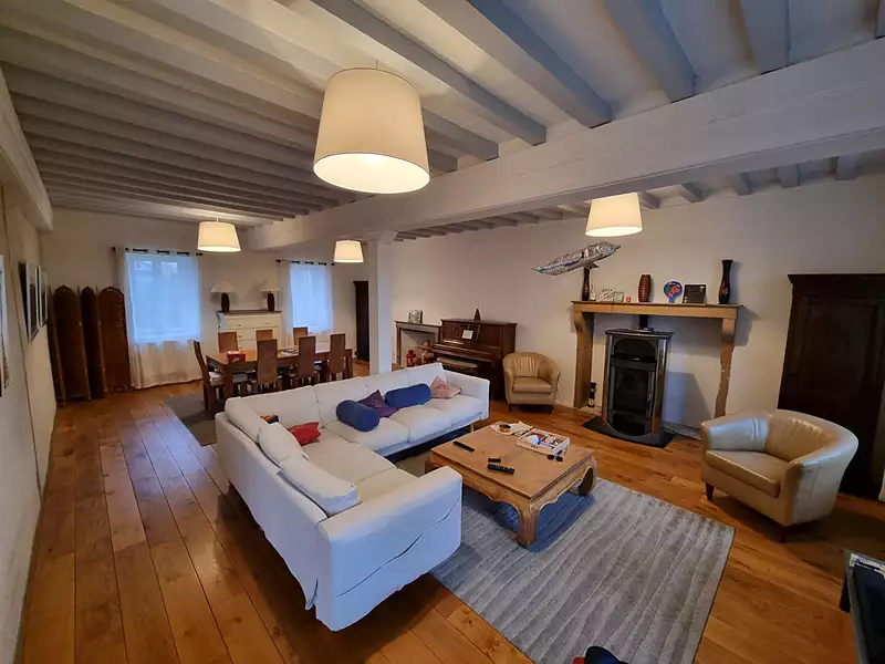 Maison, 220 m²