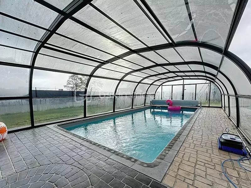 Immeuble, 500 m²