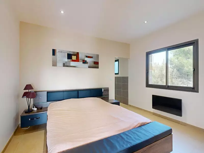 Maison, 251 m²