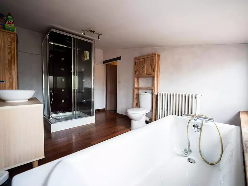 Maison, 170 m²
