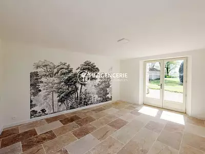 Maison, 360 m²
