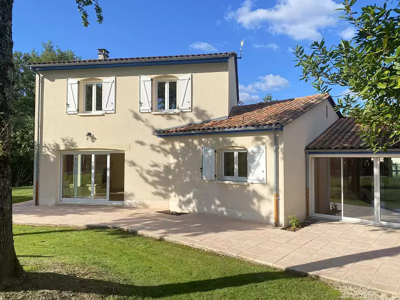 Maison, 164 m²