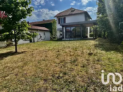 Maison, 216 m²