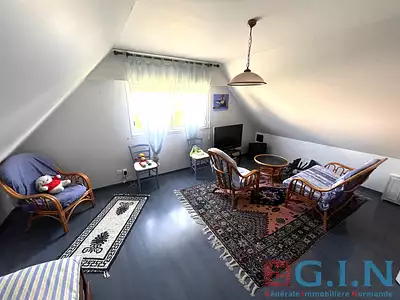 Maison, 235 m²