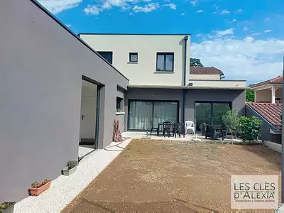 Maison, 141 m²