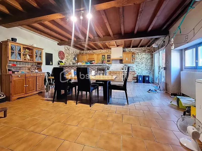 Maison, 250 m²