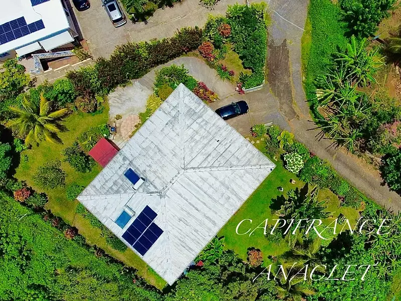 Maison, 244 m²