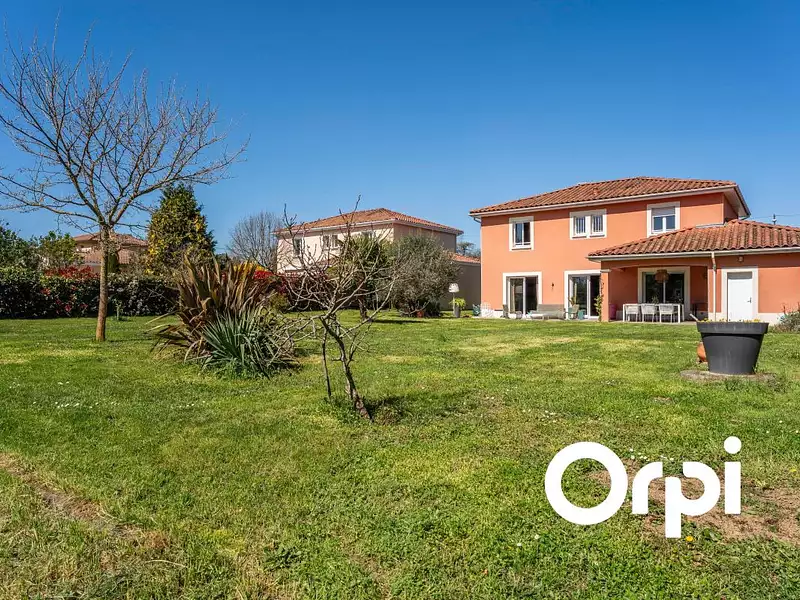 Maison, 158 m²
