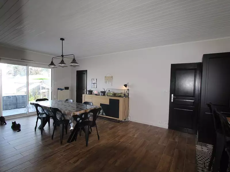 Maison, 122 m²