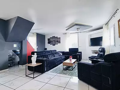 Maison, 168 m²