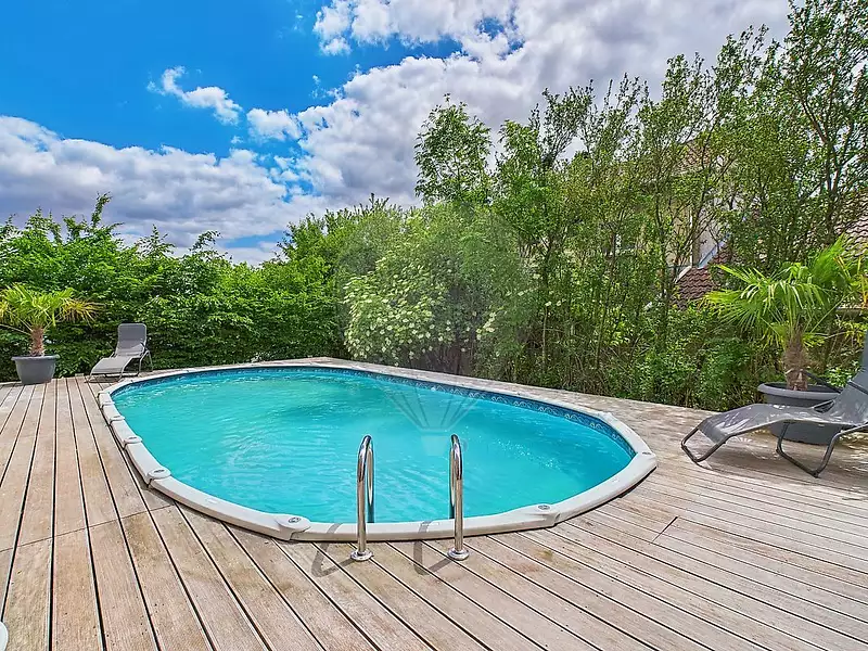 Maison, 262 m²
