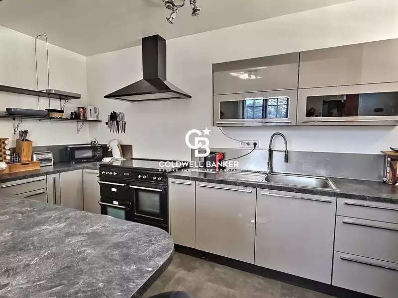 Maison, 175 m²