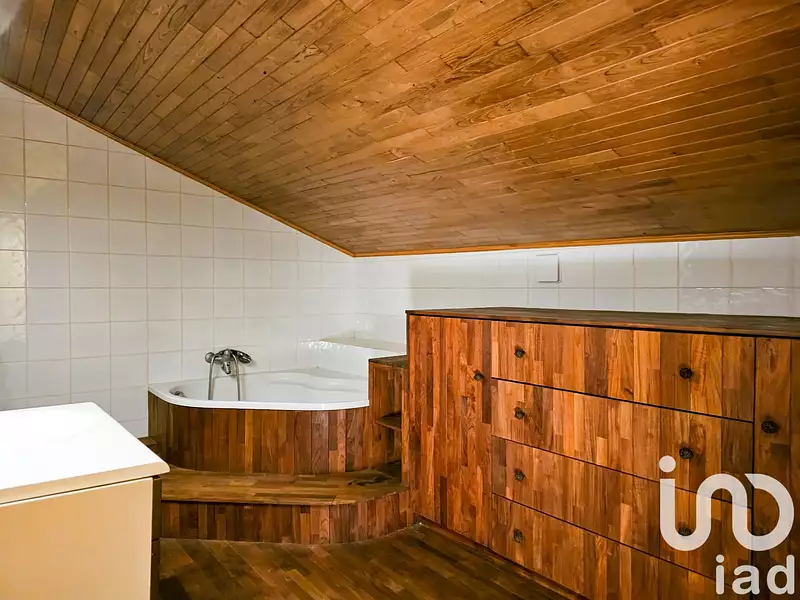 Maison, 185 m²