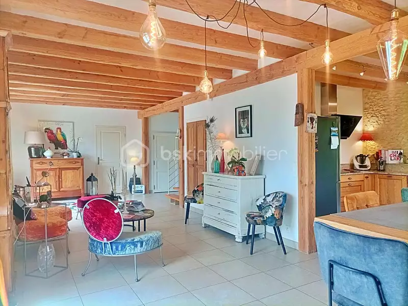 Maison, 361 m²
