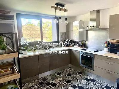 Maison, 185 m²