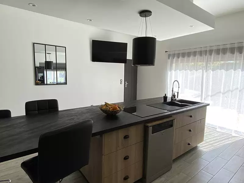 Maison, 200 m²
