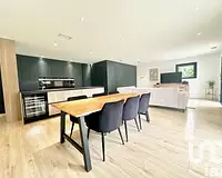 Maison, 350 m²