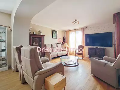 Maison, 193,69 m²