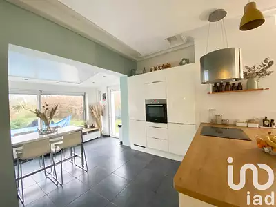 Maison, 187 m²