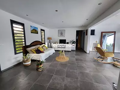 Maison, 115 m²