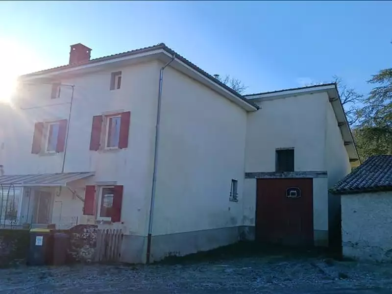 Maison, 285 m²