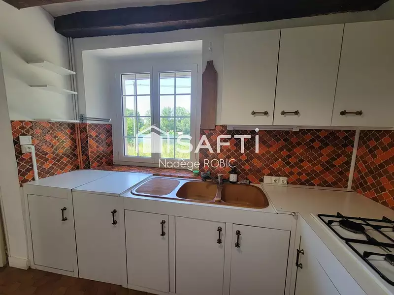 Maison, 164 m²