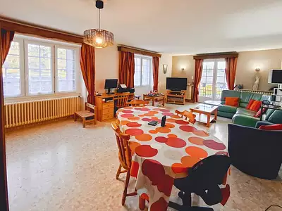 Maison, 176 m²