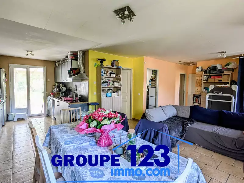 Maison, 75 m²