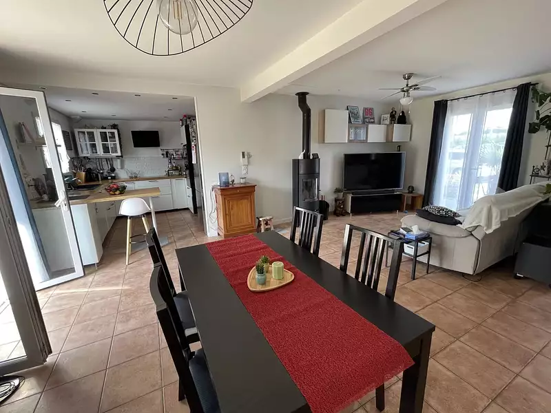 Maison, 105 m²