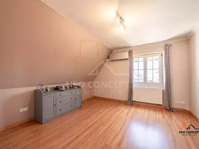Maison, 136,1 m²