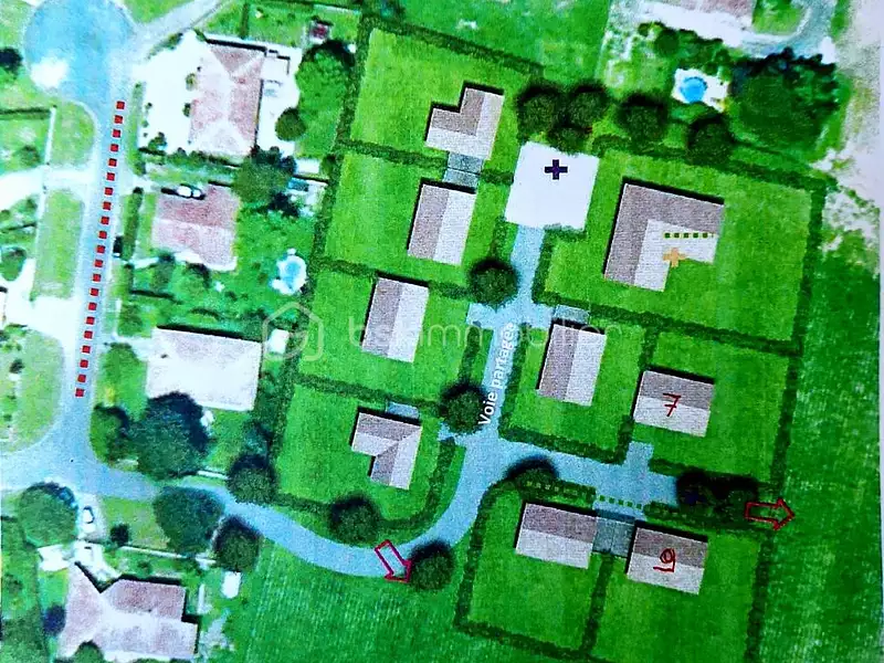Terrain, 651 m²