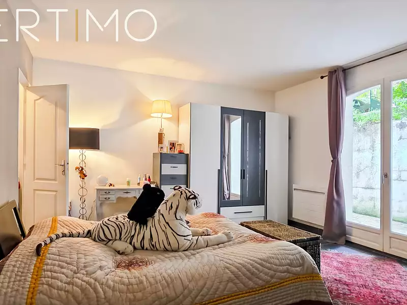 Maison, 242 m²