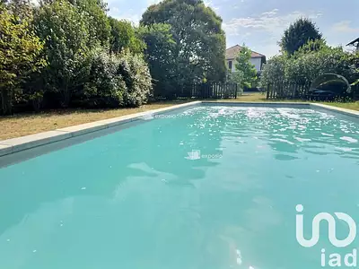 Maison, 216 m²