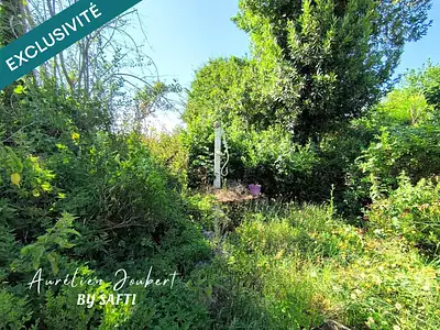 Terrain, 9 779 m²