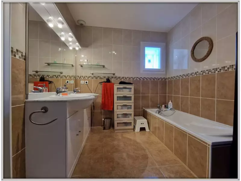Maison, 142 m²