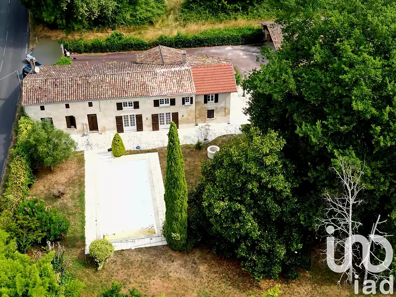 Maison, 200 m²