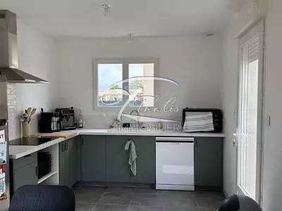 Maison, 93 m²