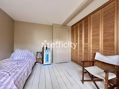 Maison, 200 m²