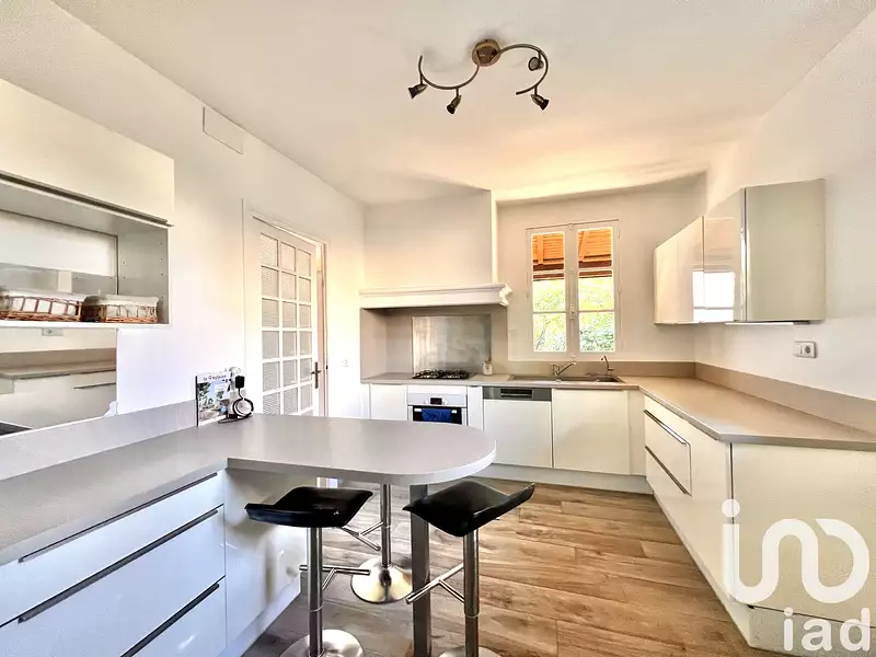 Maison, 193 m²
