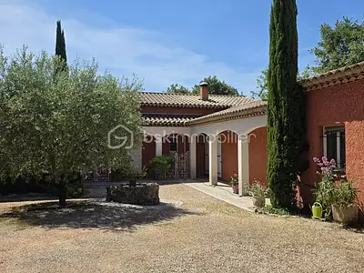Maison, 145 m²