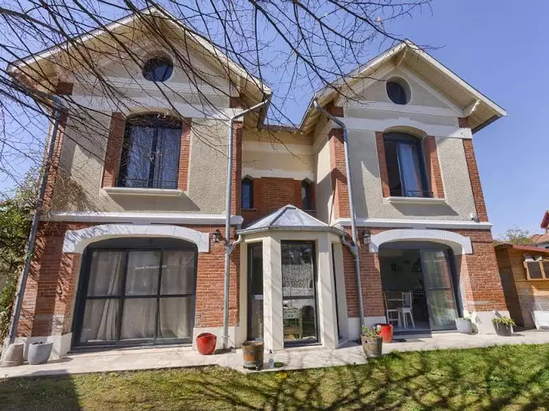 Maison, 170 m²
