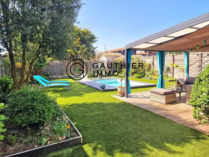 Maison, 146 m²