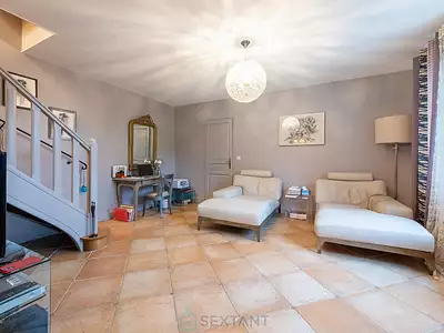 Maison, 185 m²